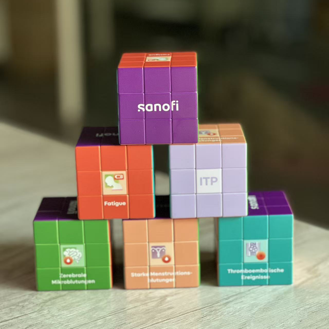 	Cubo di Rubik personalizzato