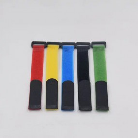 Fascette a Strappo per Cavi con Occhiello in Plastica P...