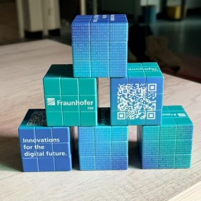 Cubo di Rubik 3x3 con Logo Stampato | Articoli Promozio...